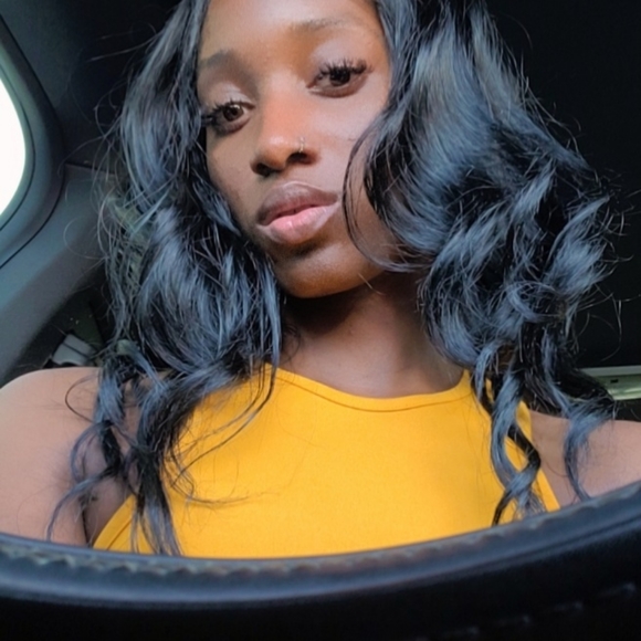 Meet your Posher, Robin - Picture 4 of 4